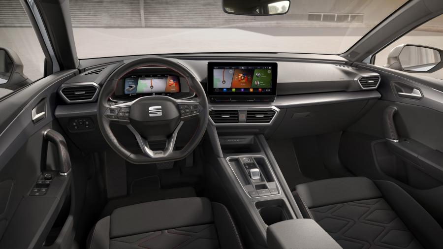 Торпедо Seat Leon FR TGI 2020 года  (WW) (фото 2 из 3)